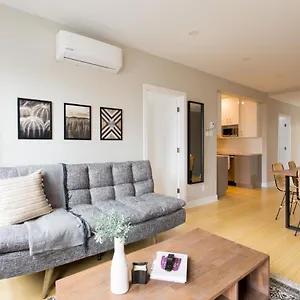 Appartement Trendy Little Italy 3 Bedroom By Den