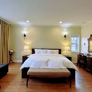 Villa Super Cosy 8bed & 6bath In Heart Near To Airport 